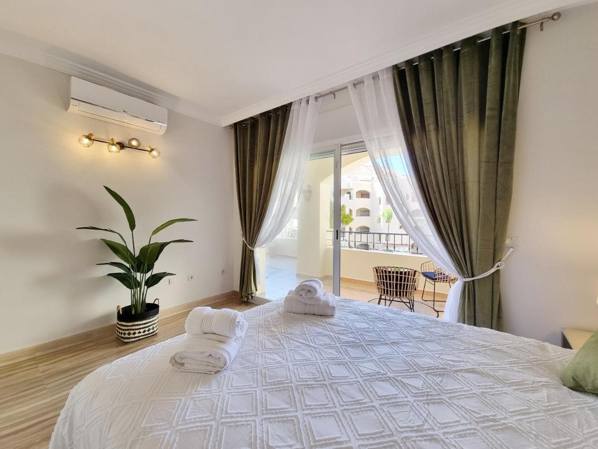 Апартаменты Luxury Hacienda Playa Марбелья Экстерьер фото